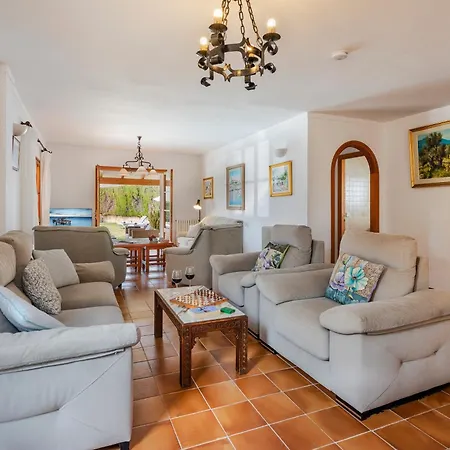Villa D'arbres - Stunning Mountain Views *
