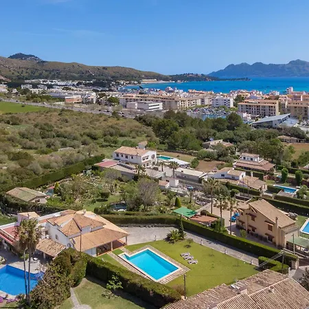 Villa D'arbres - Stunning Mountain Views *
